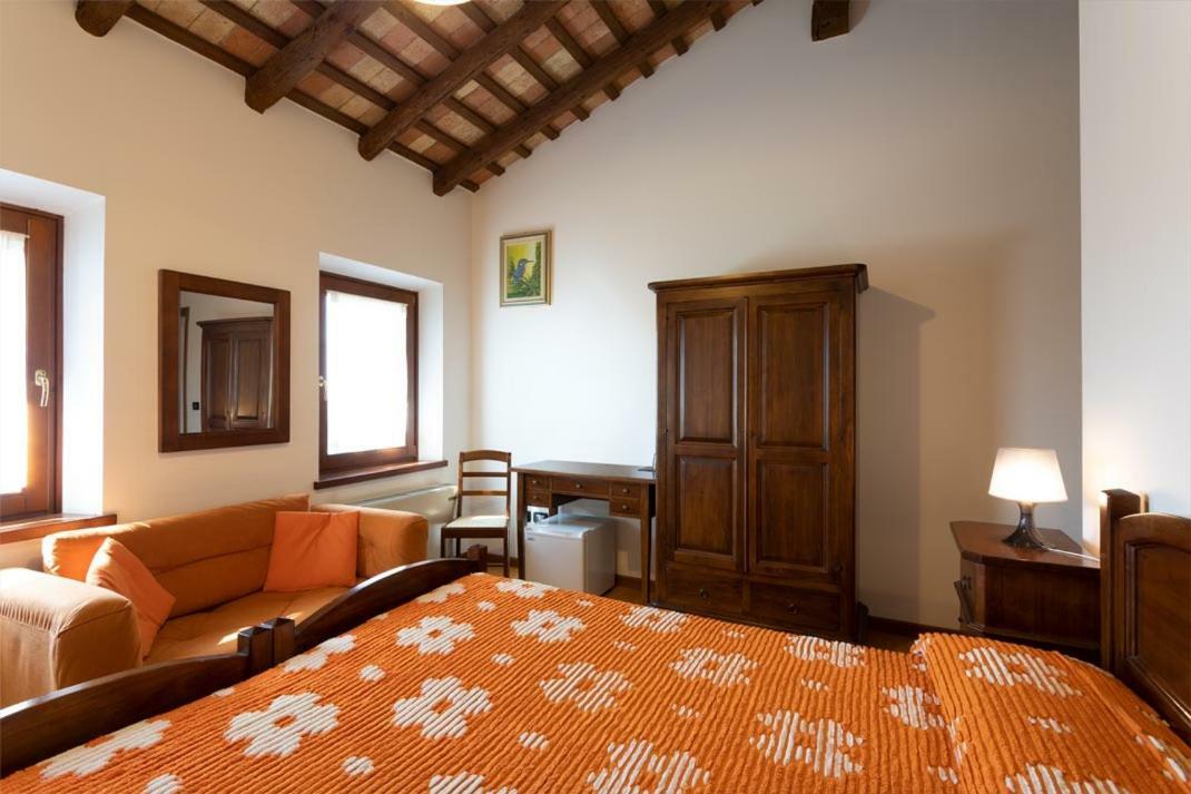 Agriturismo Il Picchio Castions di Strada Exterior photo